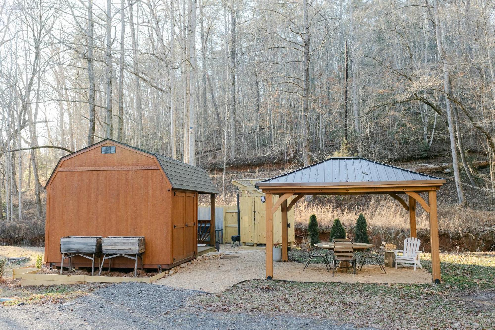 Blythe Shoals Base Camp Campeggio *